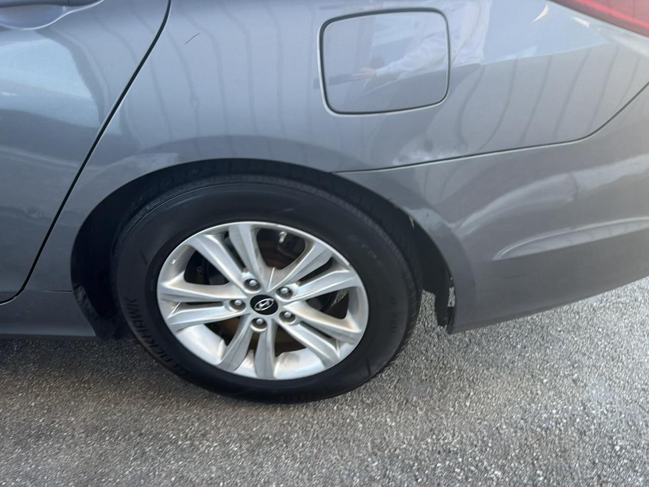 Hyundai Sonata 4dr Sdn 2.4L Auto GLS PZEV 2013