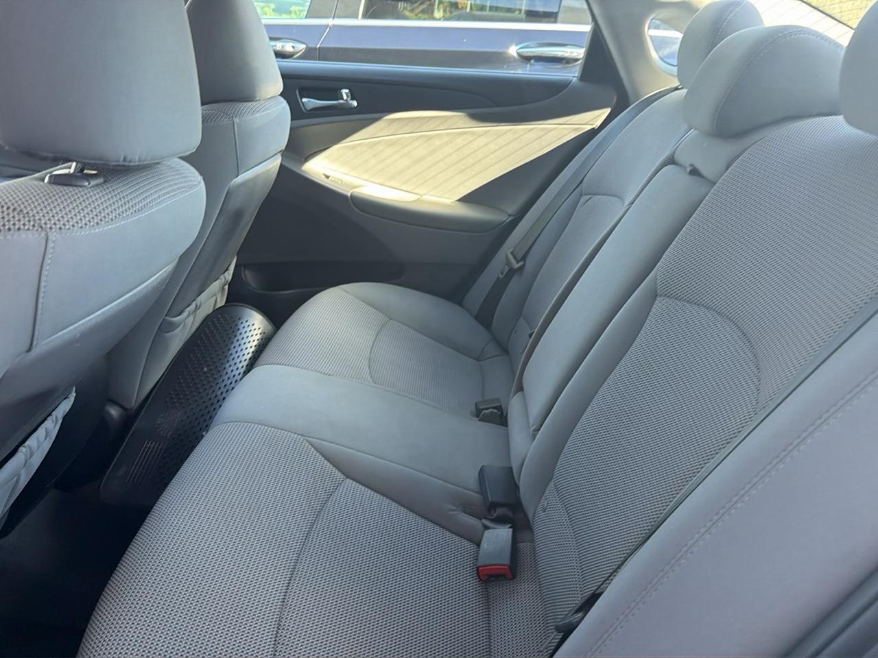 Hyundai Sonata 4dr Sdn 2.4L Auto GLS PZEV 2013
