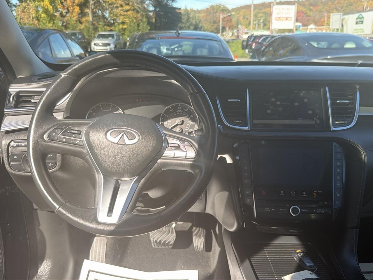 Infiniti QX50 ESSENTIAL AWD 2022