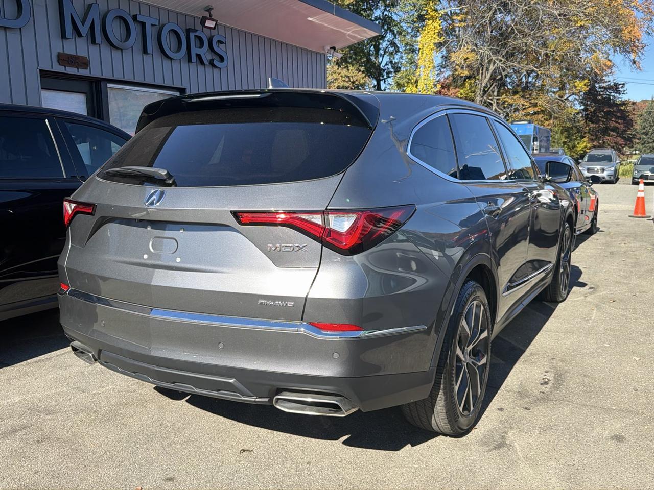 Acura MDX SH-AWD w/Technology Package 2024
