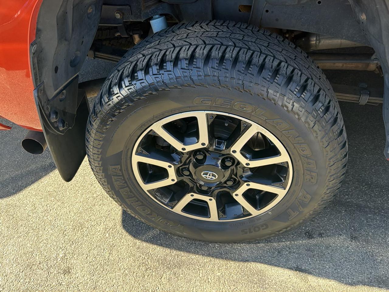 Toyota Tundra 4WD TRD Pro CrewMax 5.5' Bed 5.7L (Natl) 2017