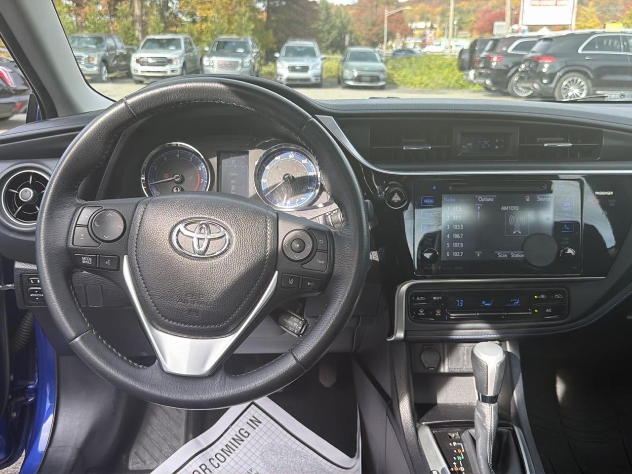 Toyota Corolla 50th Anniversary Special Edition CVT (Natl) 2017