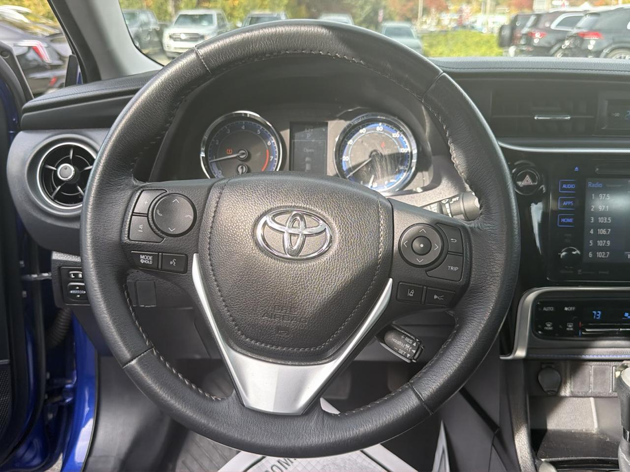 Toyota Corolla 50th Anniversary Special Edition CVT (Natl) 2017