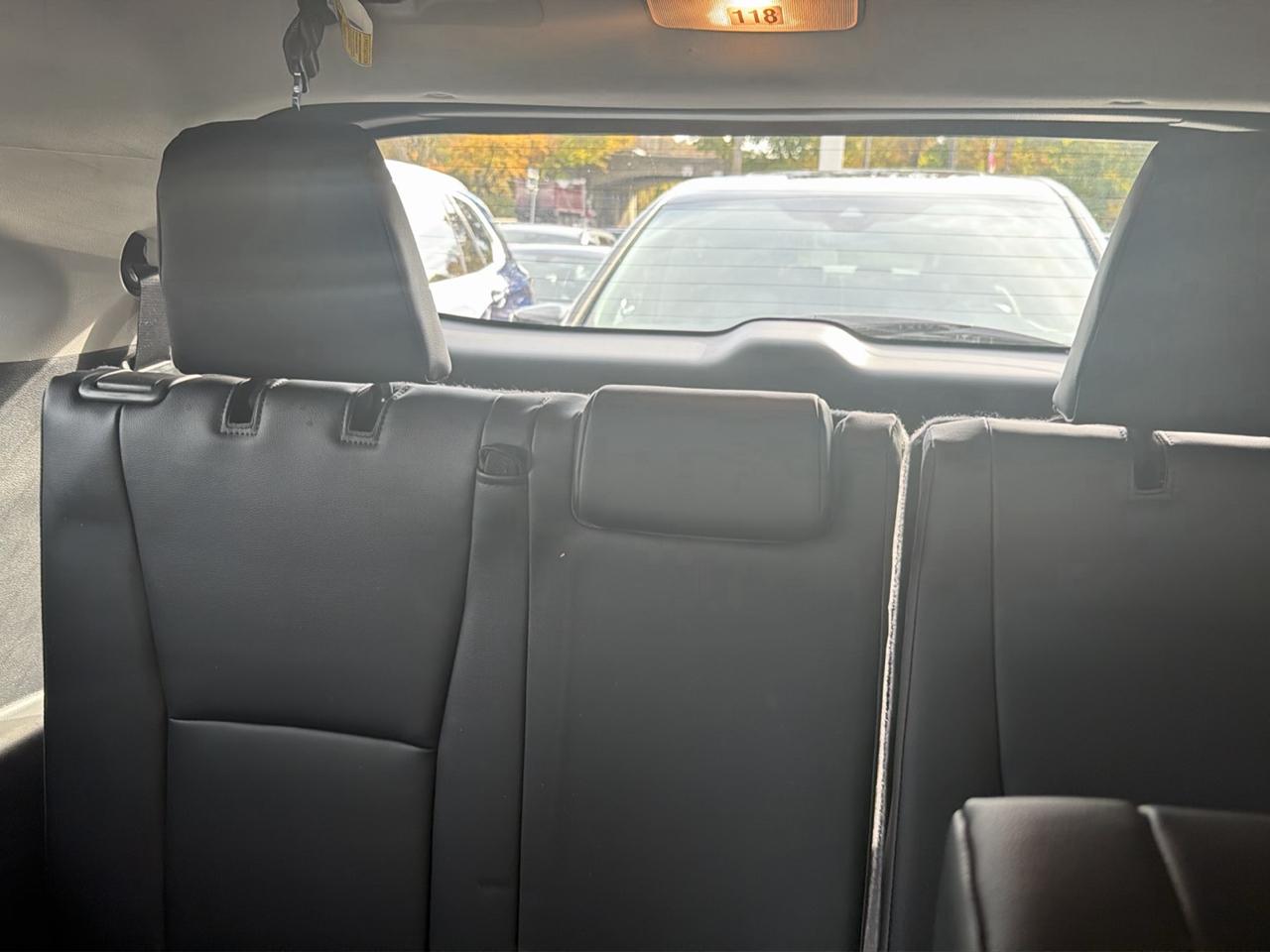 Toyota Highlander Platinum AWD (Natl) 2023