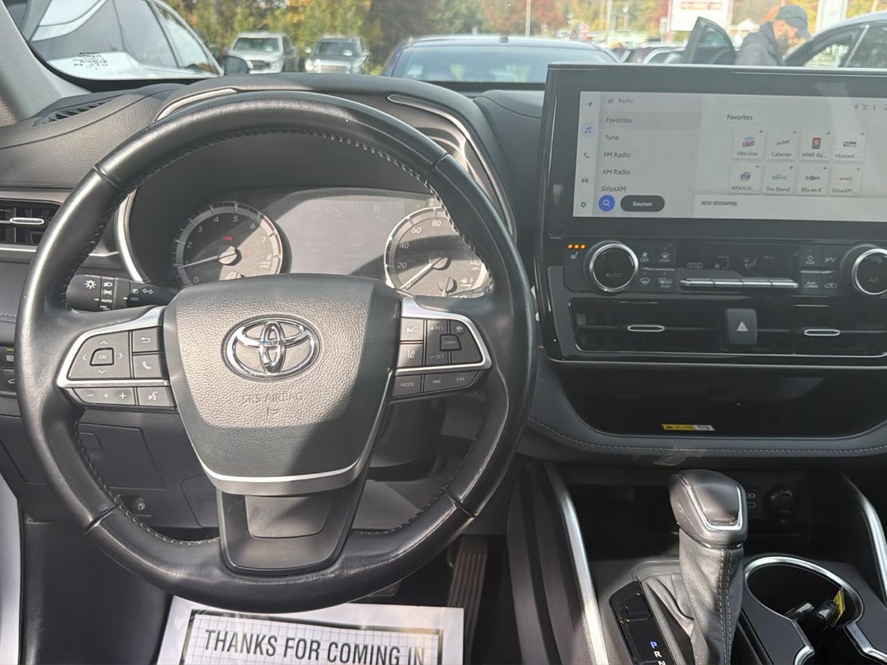 Toyota Highlander Platinum AWD (Natl) 2023