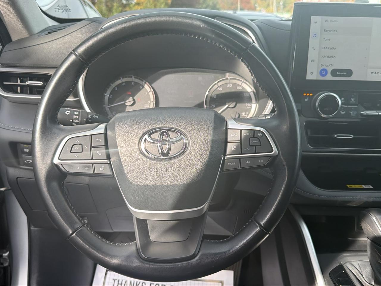 Toyota Highlander Platinum AWD (Natl) 2023