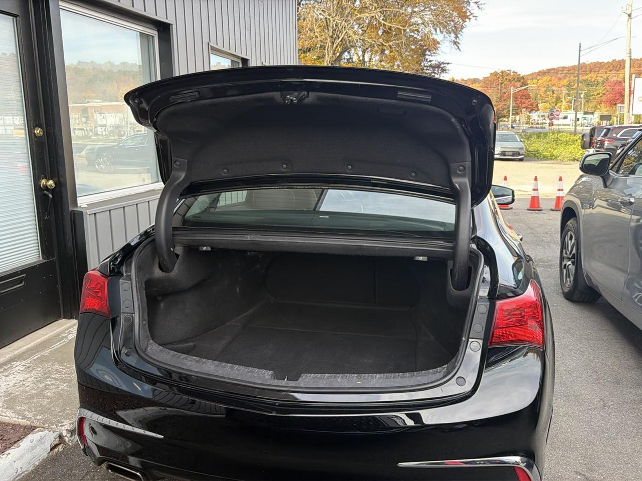 Acura TLX 3.5L FWD w/Technology Pkg 2019