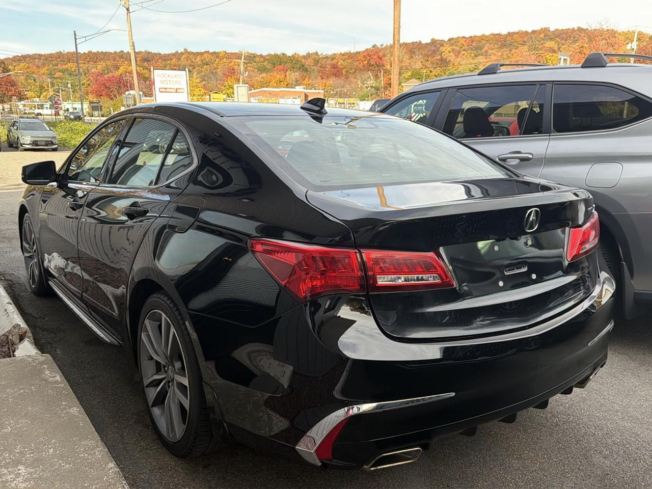 Acura TLX 3.5L FWD w/Technology Pkg 2019