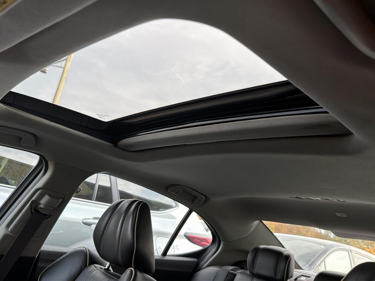 Acura TLX 3.5L FWD w/Technology Pkg 2019