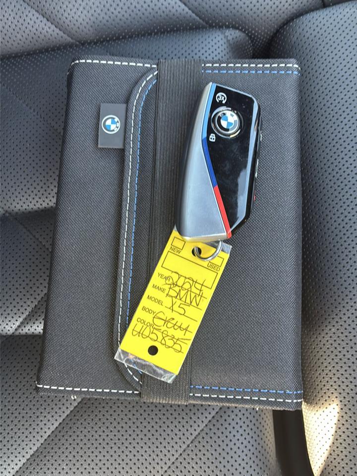 BMW X5  2024