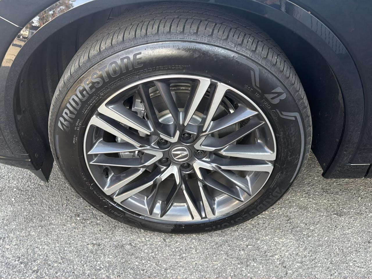 Acura MDX SH-AWD w/Advance Package 2026