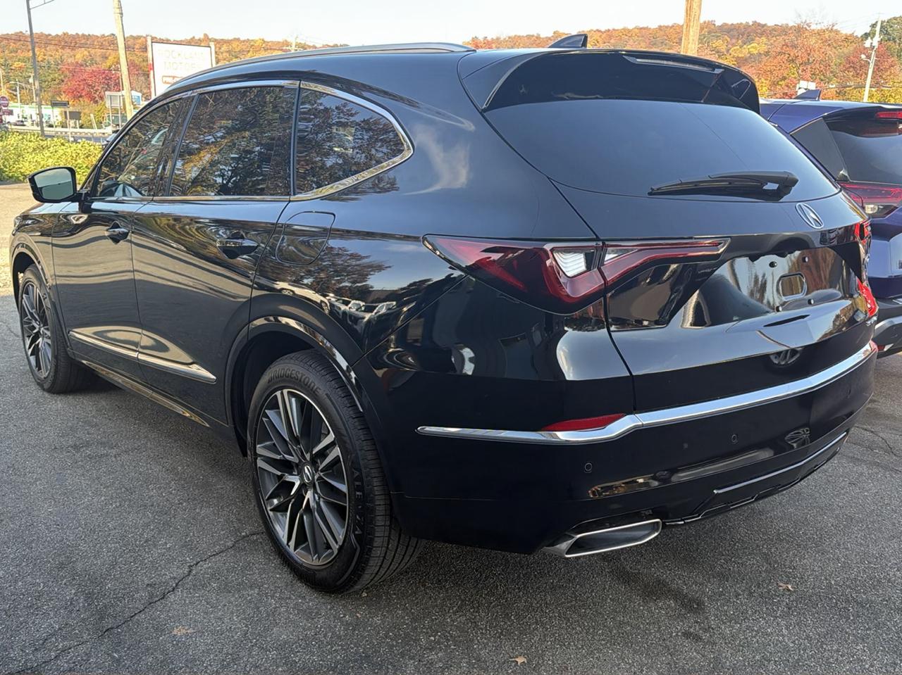Acura MDX SH-AWD w/Advance Package 2026