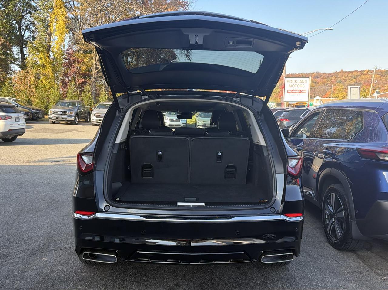 Acura MDX SH-AWD w/Advance Package 2026
