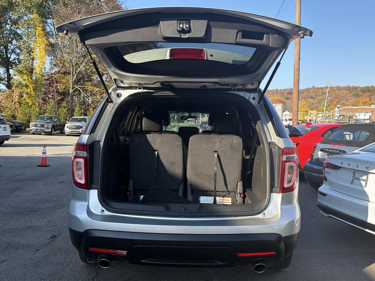 Ford Explorer 4WD 4dr XLT 2013
