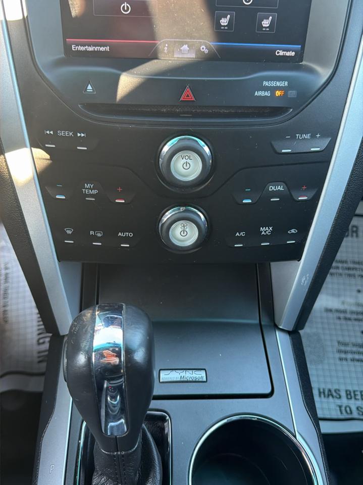 Ford Explorer 4WD 4dr XLT 2013