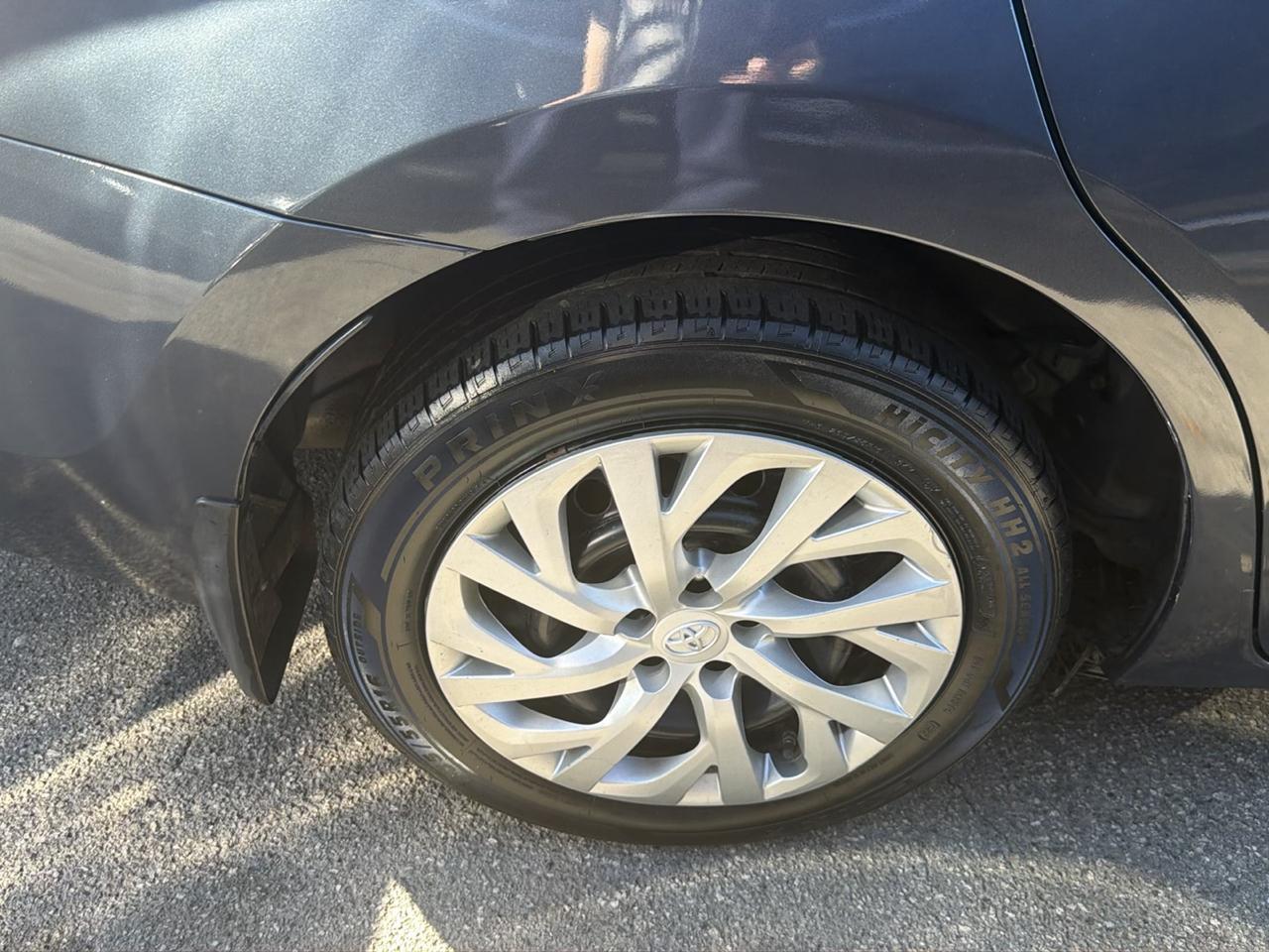 Toyota Corolla XLE CVT (Natl) 2018