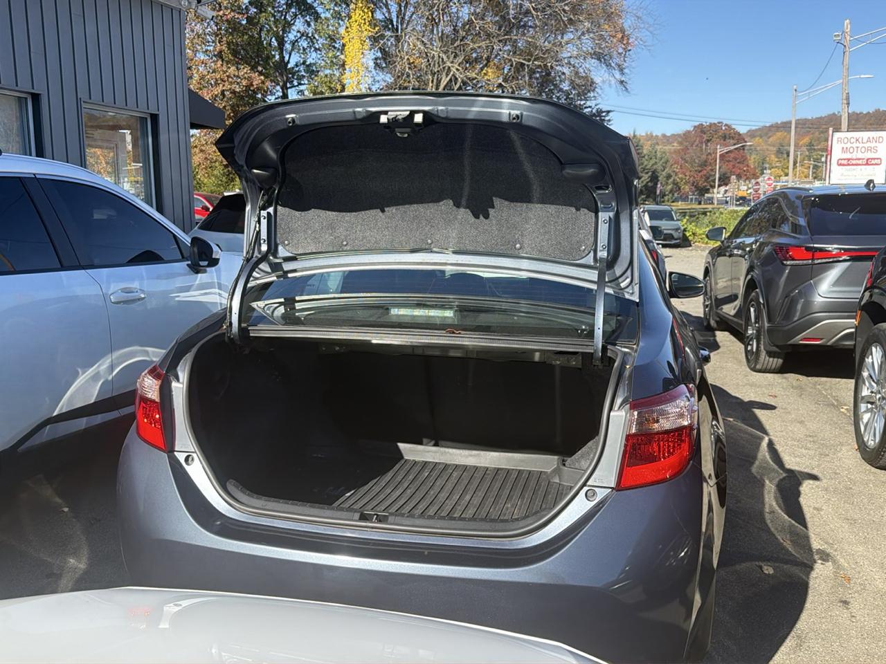 Toyota Corolla XLE CVT (Natl) 2018
