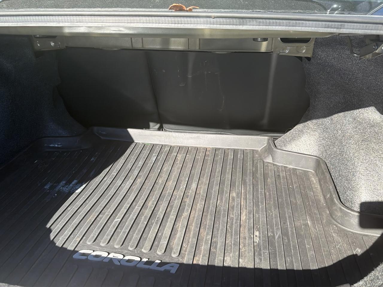 Toyota Corolla XLE CVT (Natl) 2018
