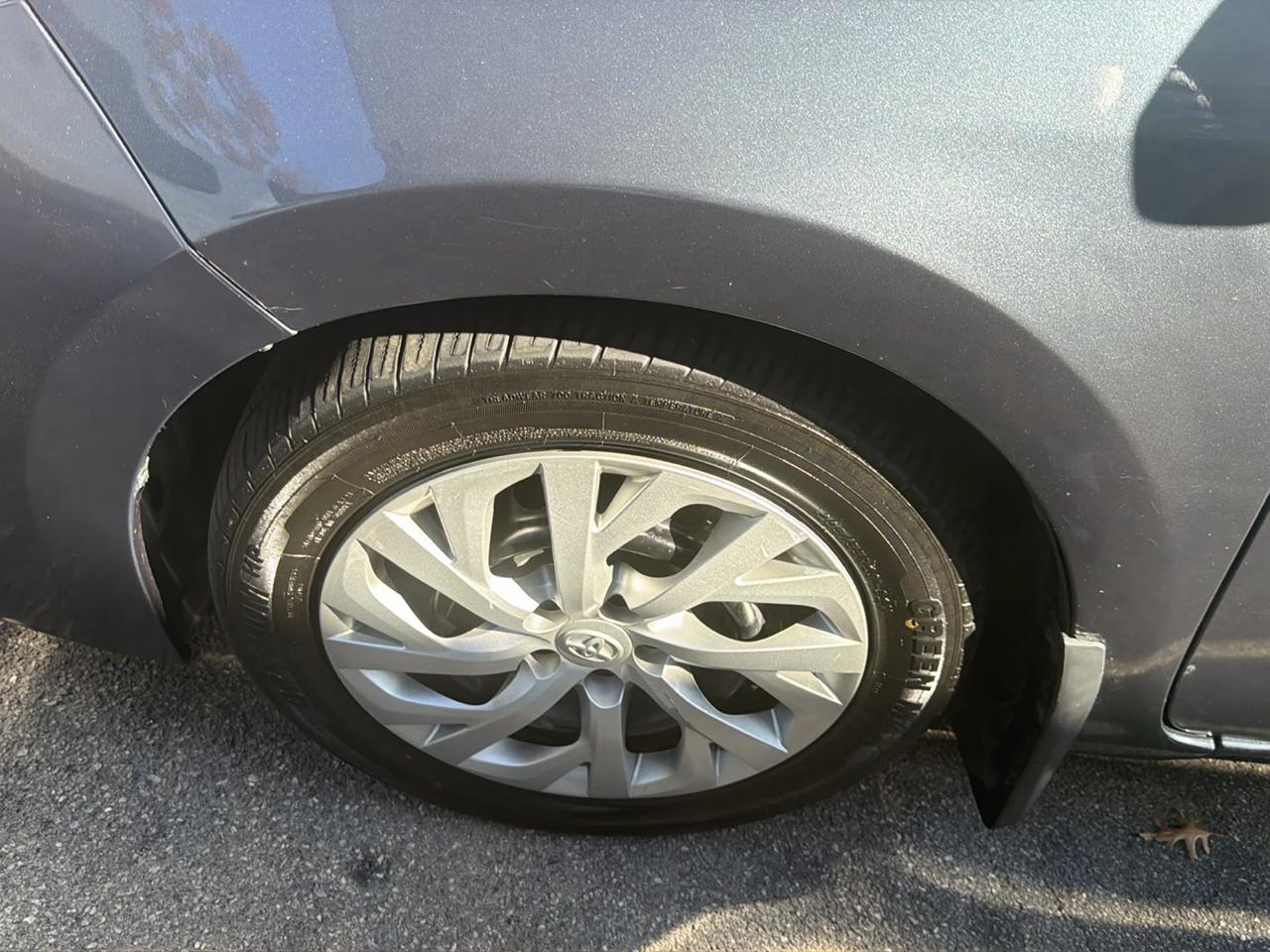 Toyota Corolla XLE CVT (Natl) 2018