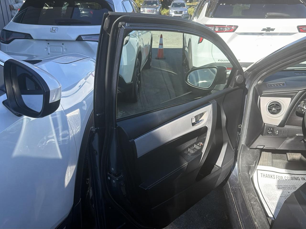 Toyota Corolla XLE CVT (Natl) 2018