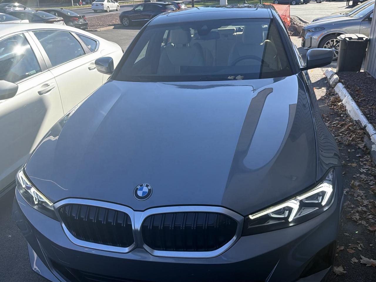 BMW 3 Series 330i xDrive Sedan 2024