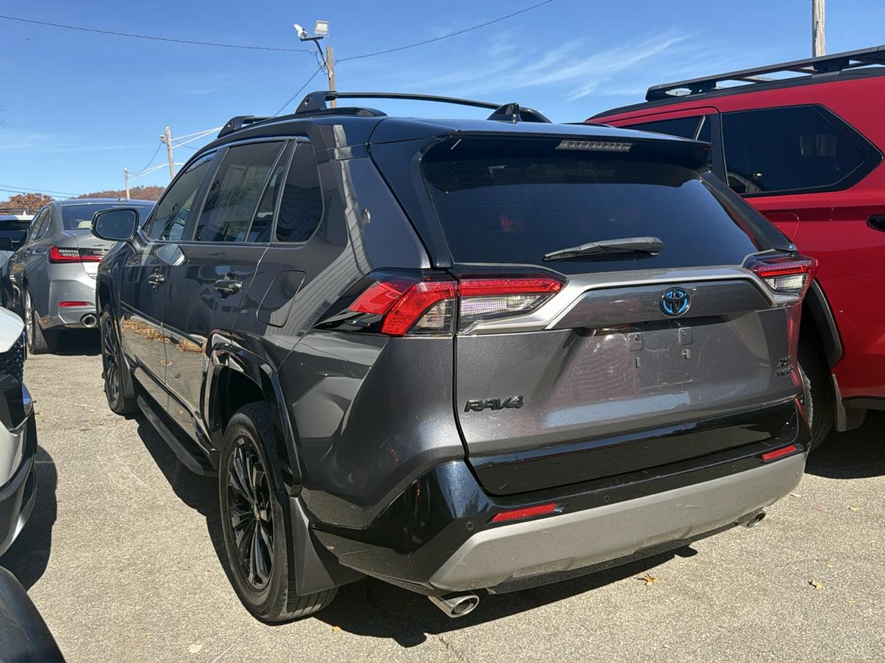 Toyota RAV4 Hybrid XSE AWD (Natl) 2024