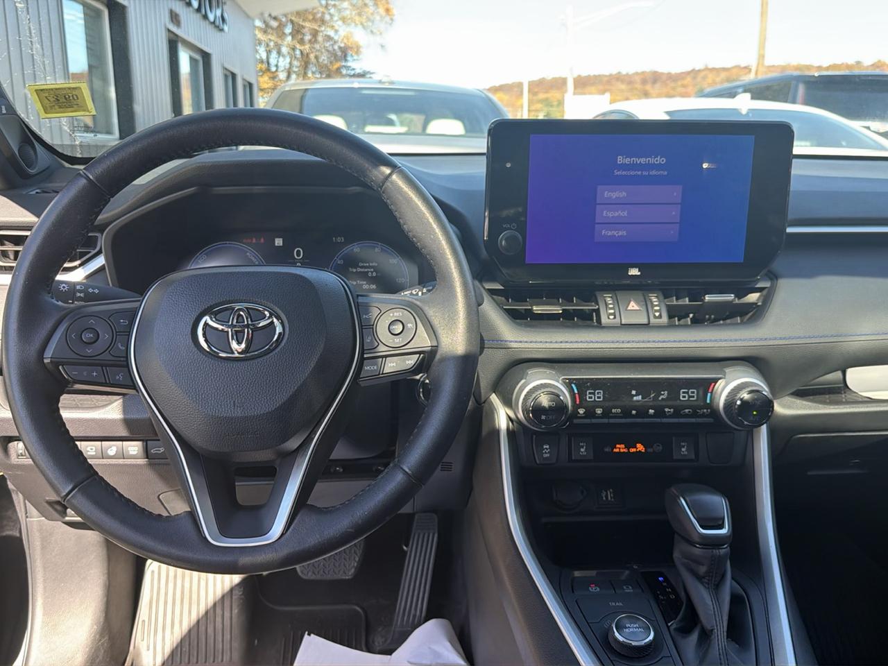 Toyota RAV4 Hybrid XSE AWD (Natl) 2024