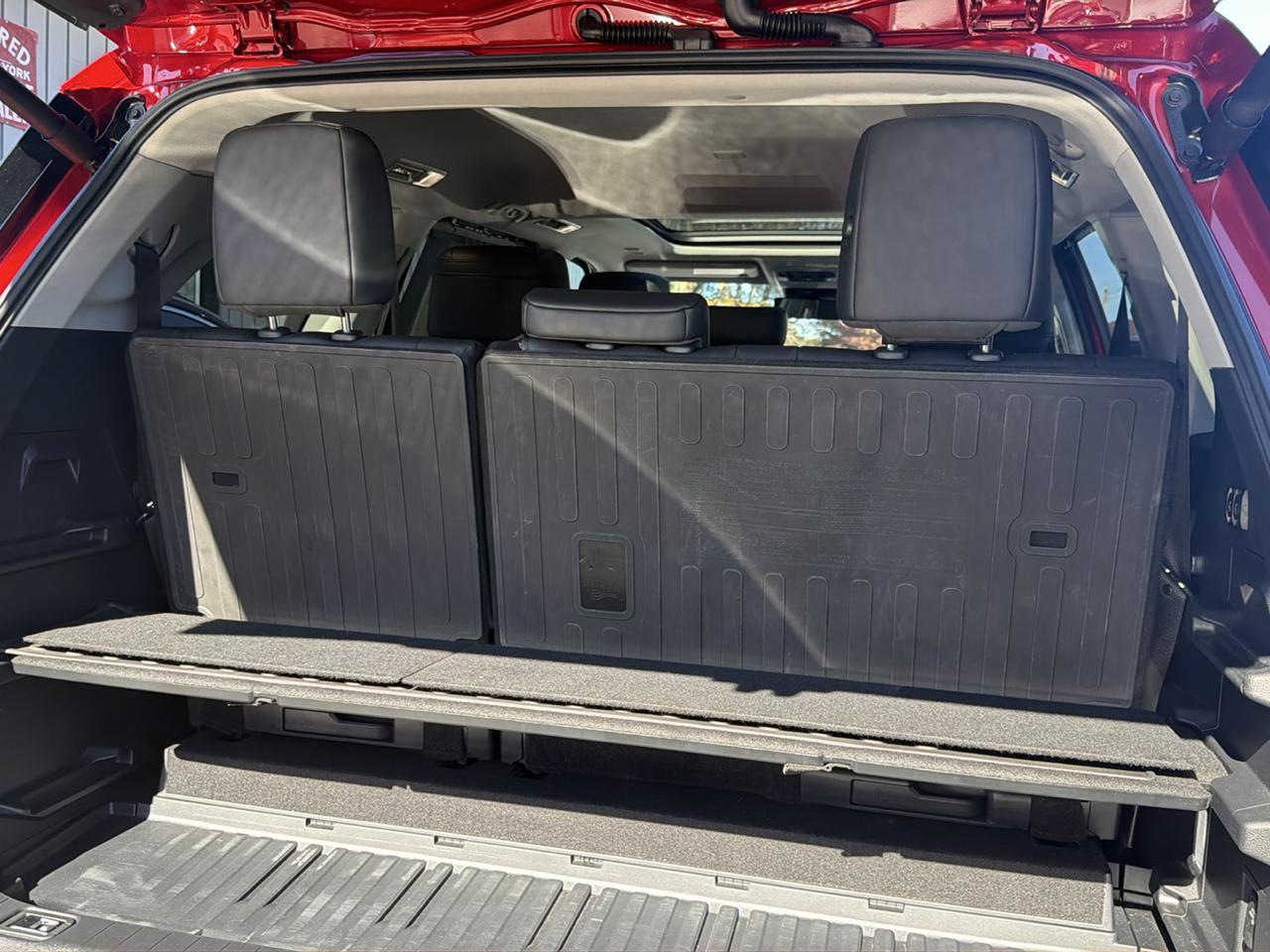 Toyota Sequoia Capstone 4WD (Natl) 2024