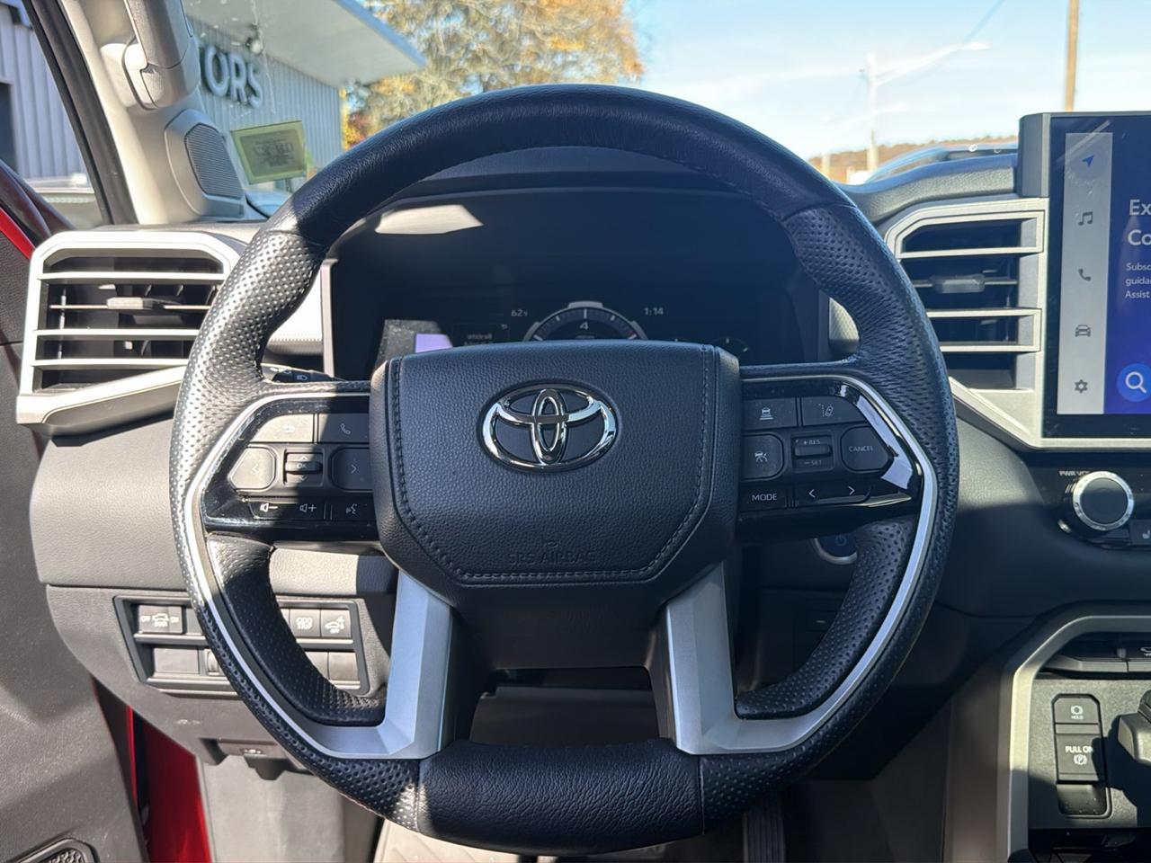 Toyota Sequoia Capstone 4WD (Natl) 2024