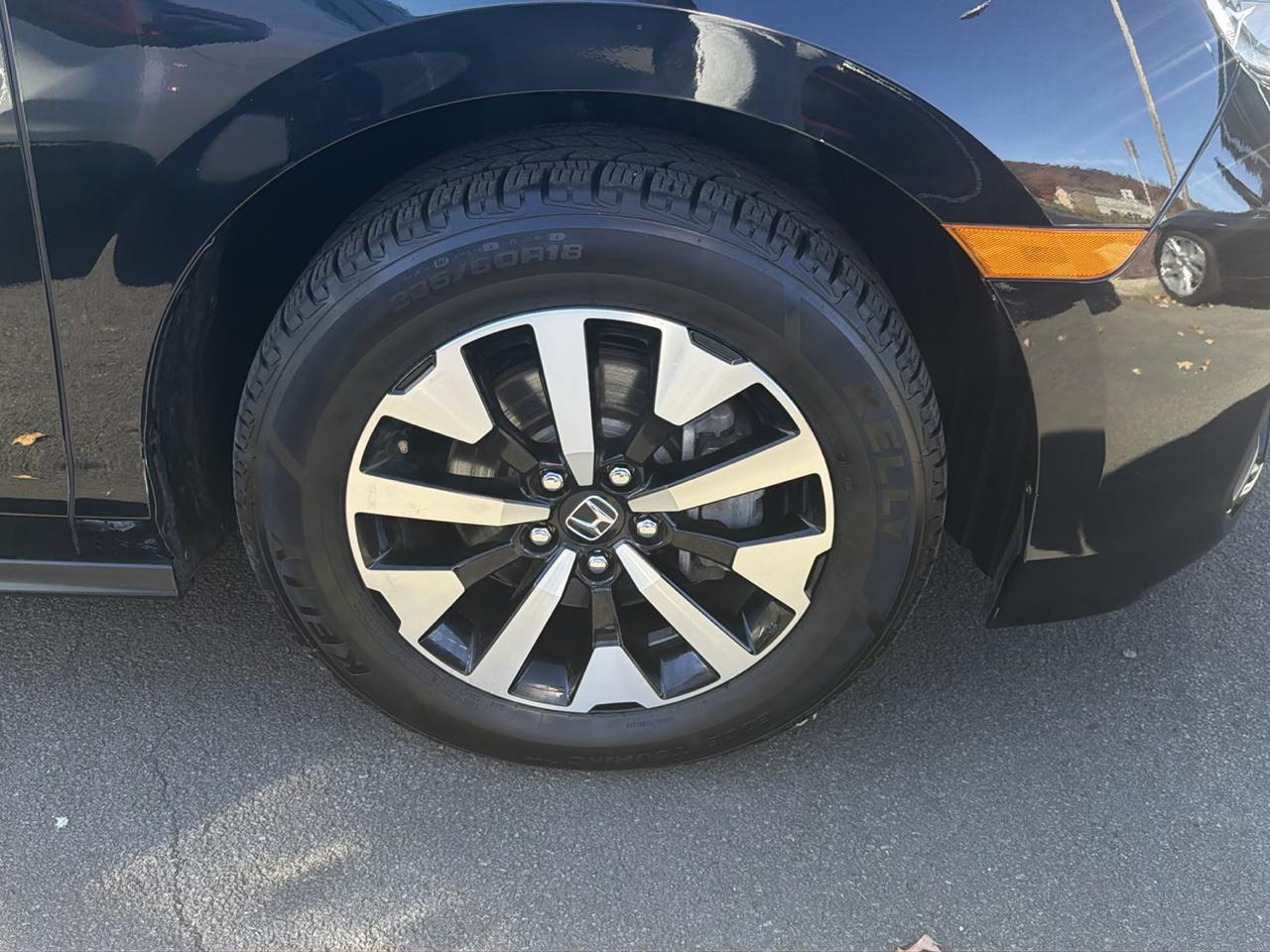 Honda Odyssey EX-L Auto 2025