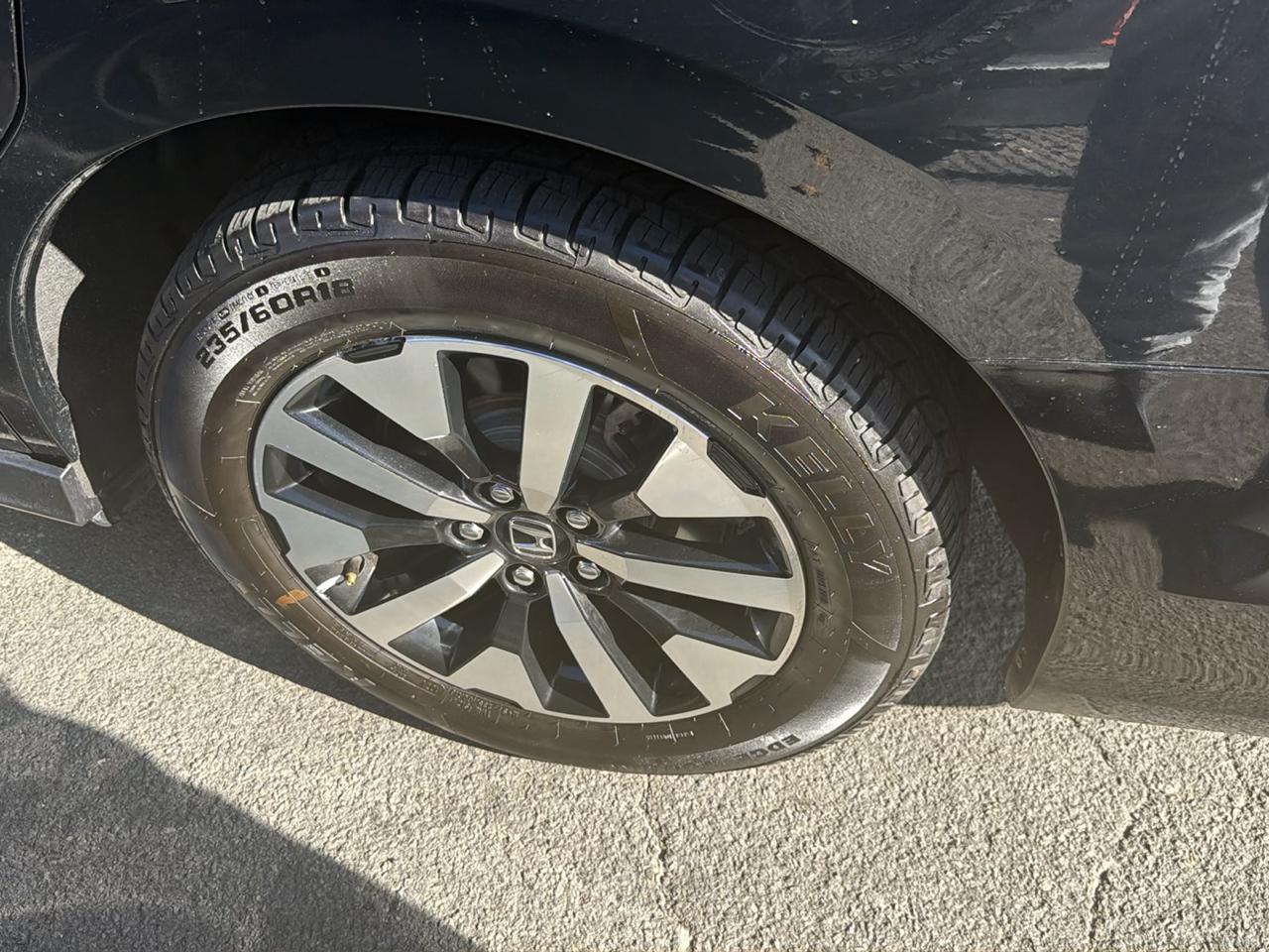 Honda Odyssey EX-L Auto 2025