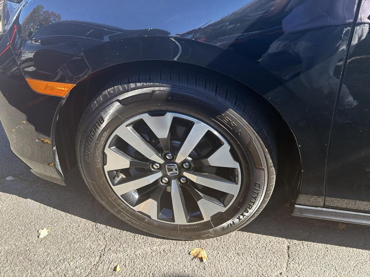 Honda Odyssey EX-L Auto 2025