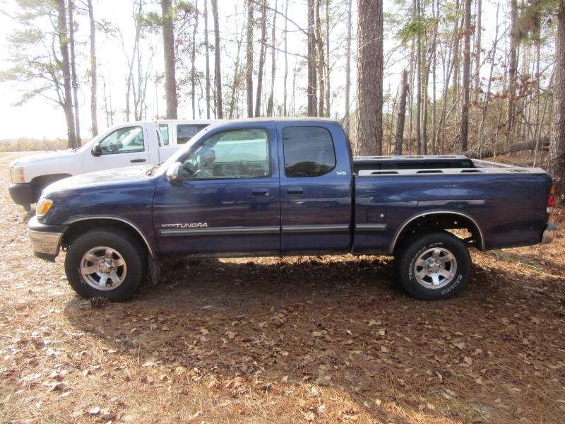 Toyota Tundra SR5 Access Cab 2WD 2002