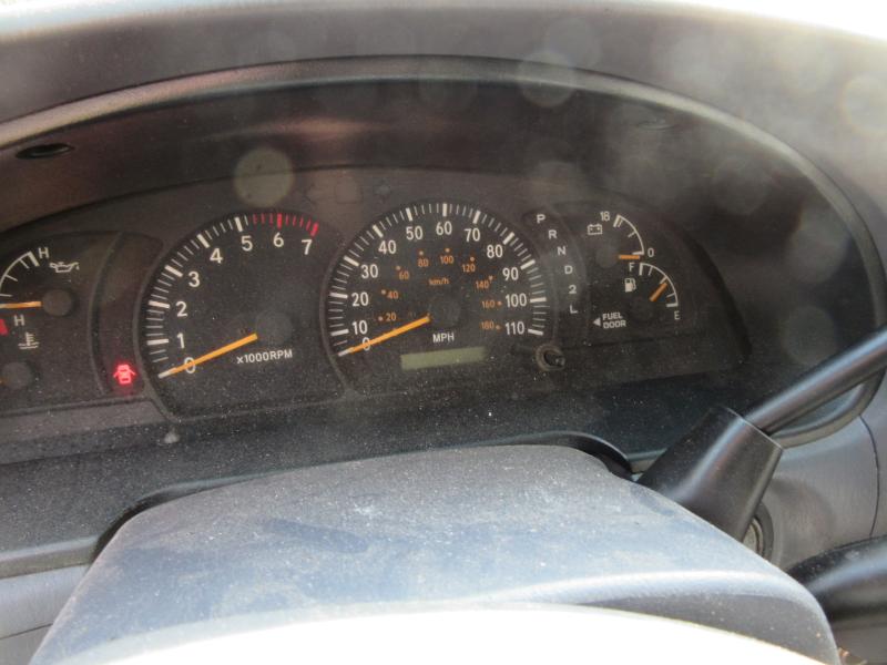 Toyota Tundra SR5 Access Cab 2WD 2002