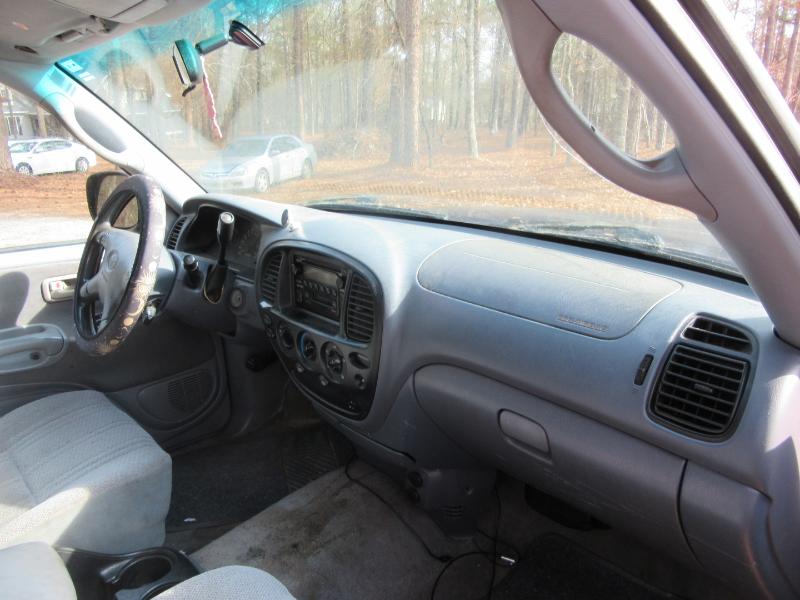 Toyota Tundra SR5 Access Cab 2WD 2002