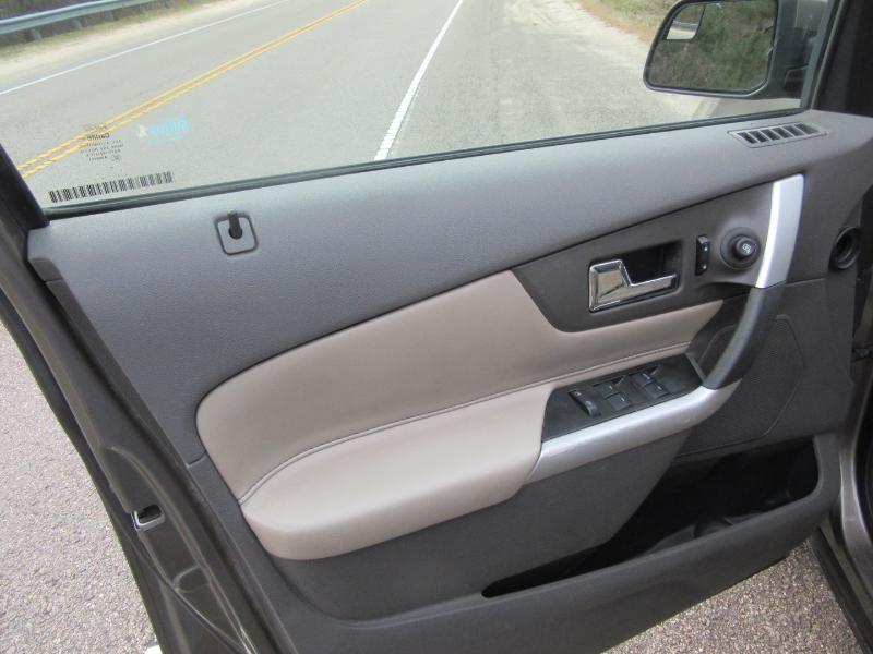 Ford Edge SEL FWD 2013
