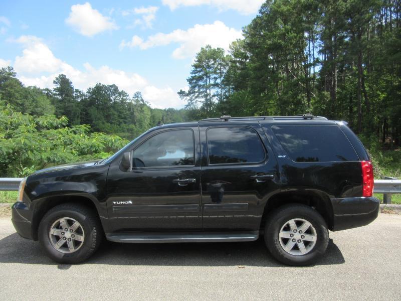 GMC Yukon SLT 4WD 2014