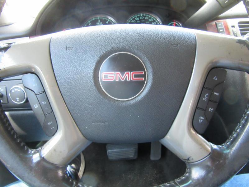 GMC Yukon SLT 4WD 2014
