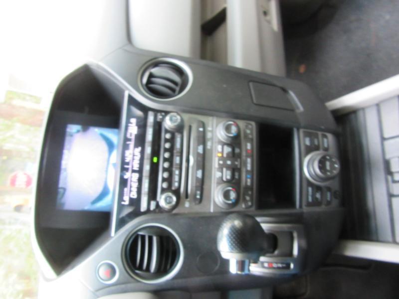 Honda Pilot Touring 2WD 5-Spd AT with DVD 2012