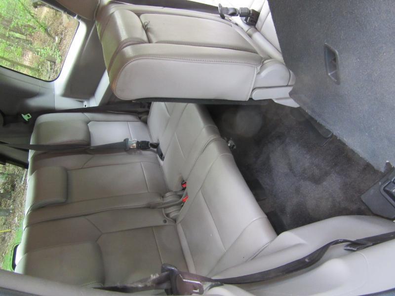 Honda Pilot Touring 2WD 5-Spd AT with DVD 2012