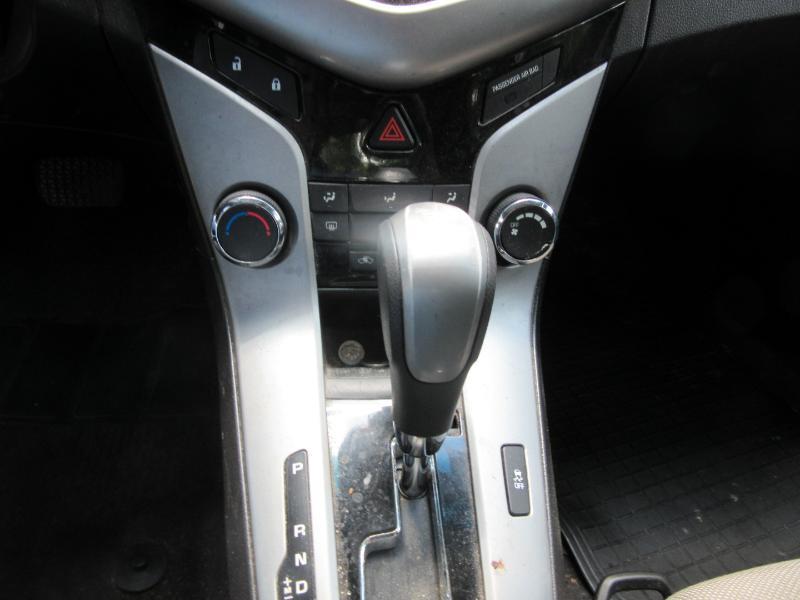 Chevrolet Cruze 2LS 2012
