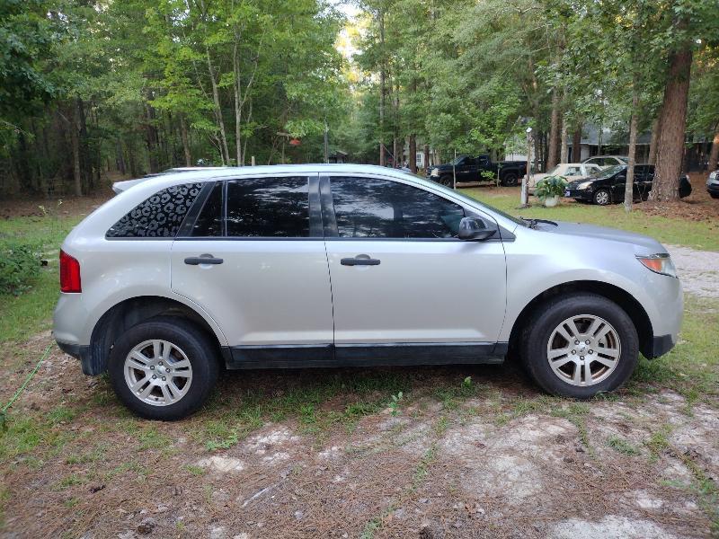 Ford Edge SE FWD 2012