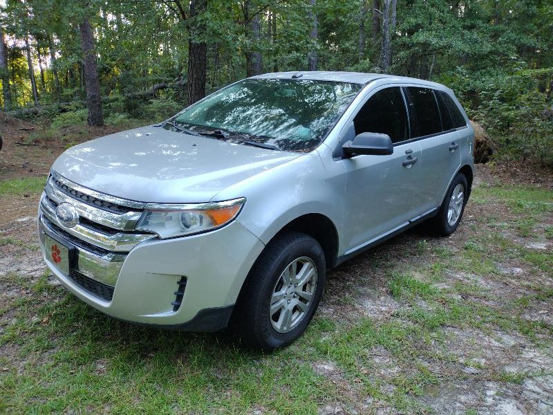 Ford Edge SE FWD 2012