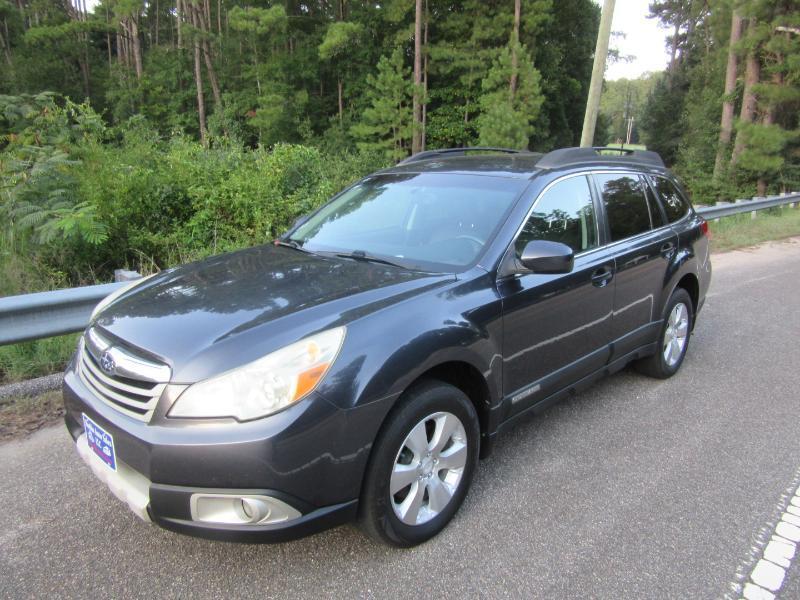 Subaru Outback 3.6R Limited 2011