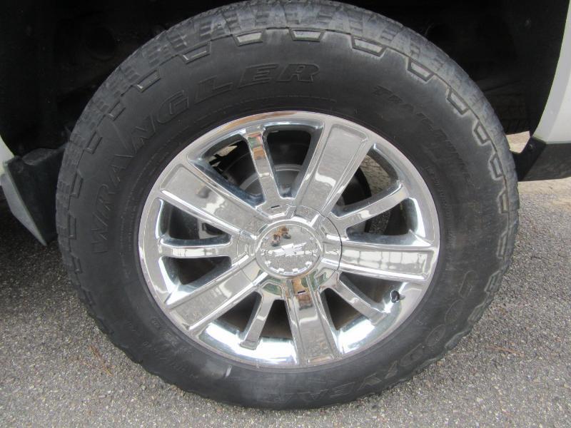 Chevrolet Silverado 1500 High Country Crew Cab Short Box 4WD 2016