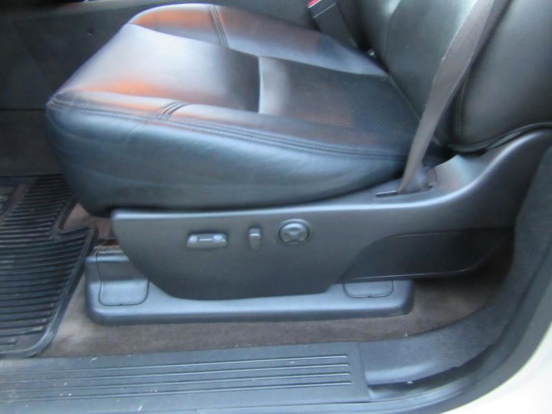 Chevrolet Silverado 1500 LTZ Crew Cab 4WD 2013
