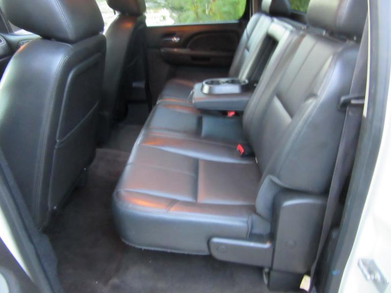 Chevrolet Silverado 1500 LTZ Crew Cab 4WD 2013