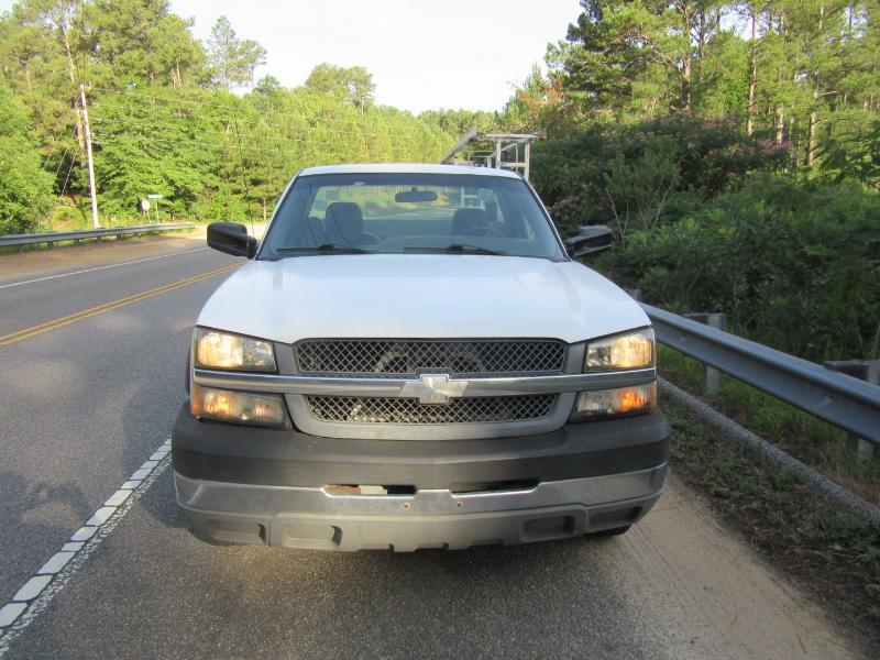 Chevrolet Silverado 2500HD Work Truck Long Bed 2WD 2004