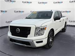 2021 Nissan Titan 