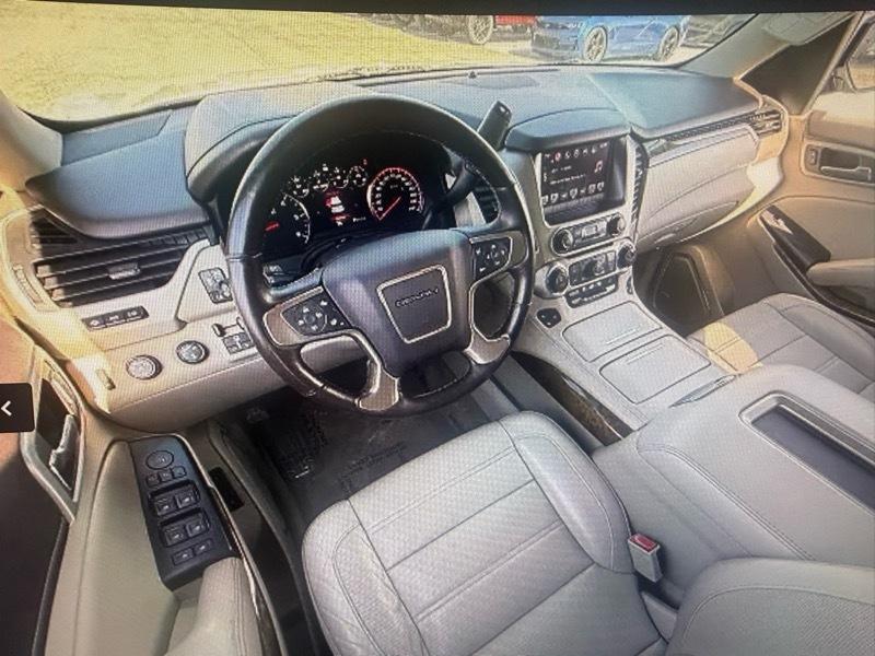 GMC Yukon Denali XL 4WD 2015